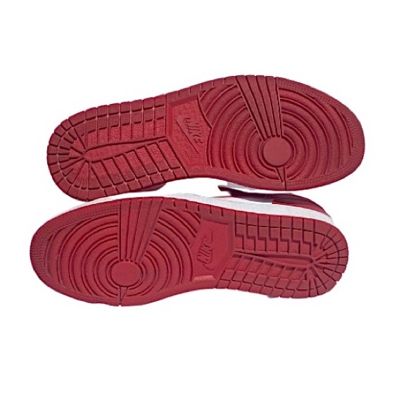 Nike Air Jordan 1 Low - Picture 11 of 13